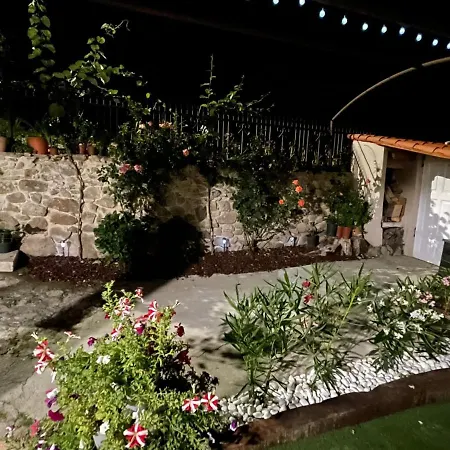 別荘 Casa Bolmente A En La Ribeira Sacra. *